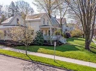 346 S Union St, Burlington, VT 05401