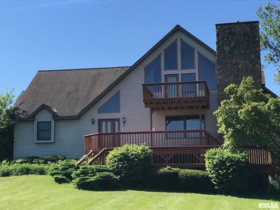 1901 Century Dr, Eureka, IL, 61530