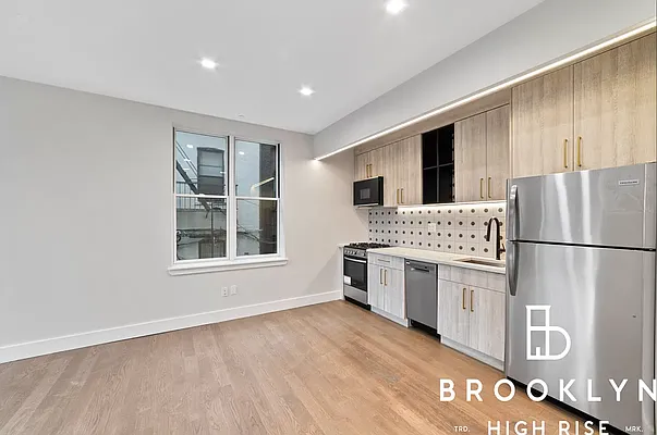 Rented by Brooklyn High Rise LLC | media 4