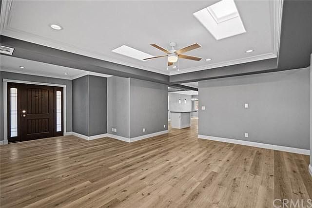 1st image of 10721 Lampson Ave