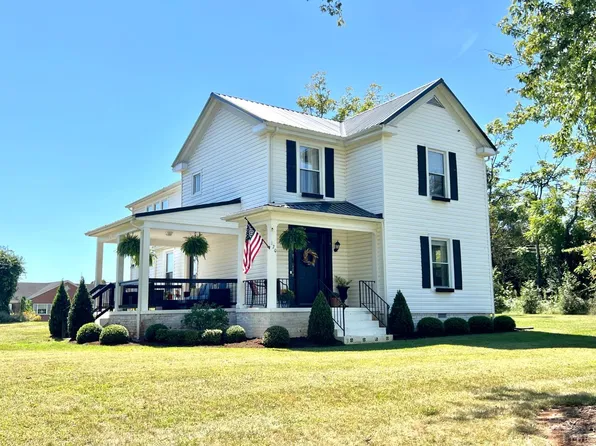 120 N Main St, Amherst, VA 24521