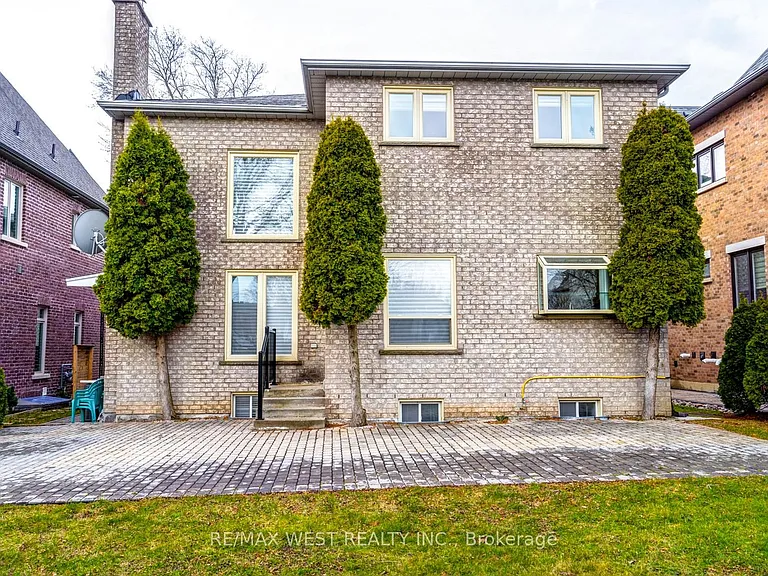 229 Baker Ave — Photo 37