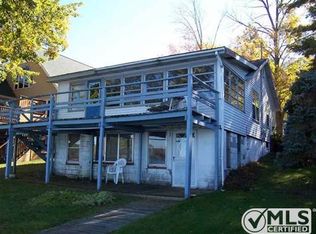 800 Hillcrest Dr, Lake, MI 48632