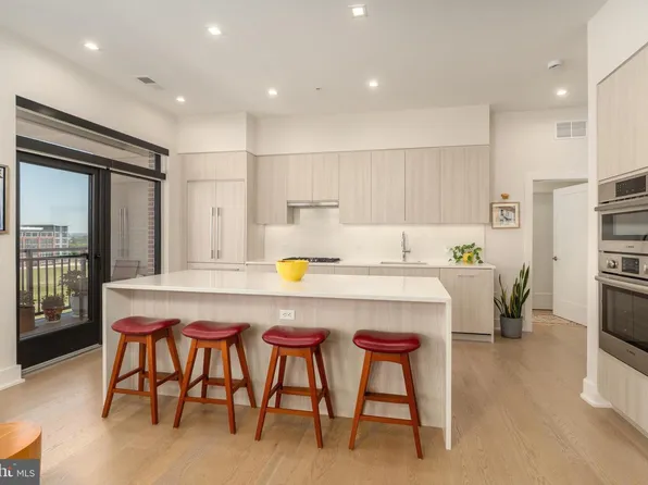 701 Swann Ave #504, Alexandria, VA 22301
