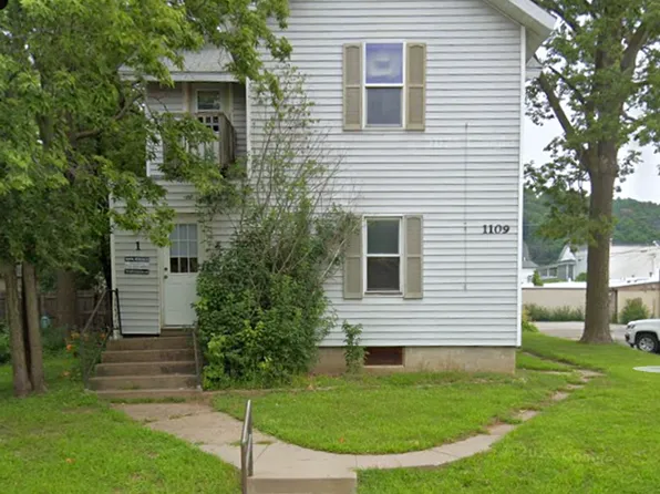 1109 S Farwell Street, 1109 S Farwell St APT 4, Eau Claire, WI 54701