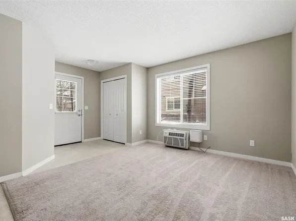 UNIT 30-5019 James Hill ROAD, Regina, SK S4W 0B9