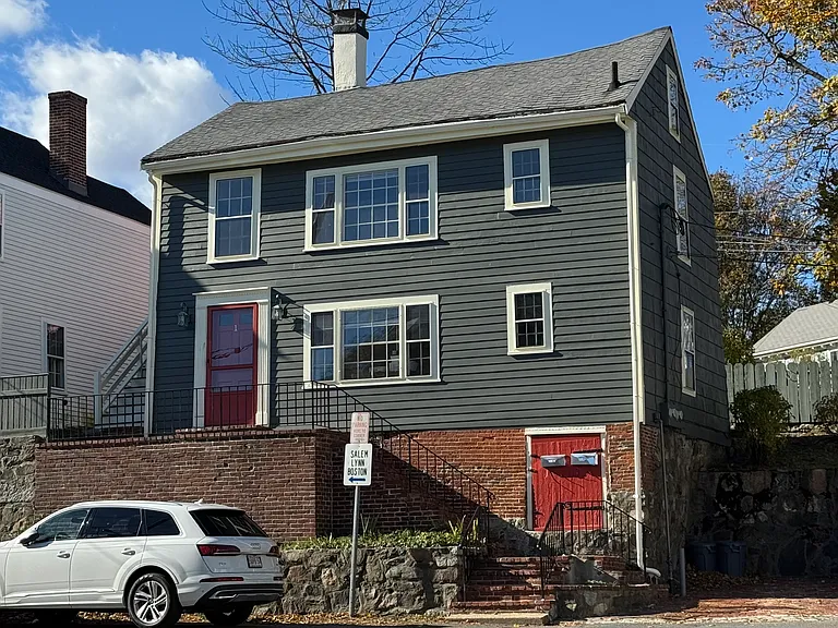 1 Washington St #1 — Photo 1