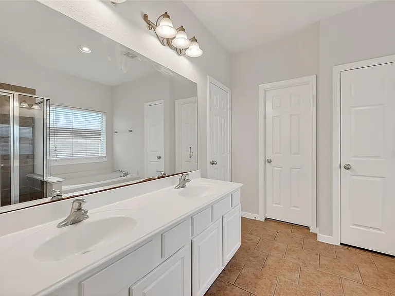 78 S Archwyck Cir — Photo 38