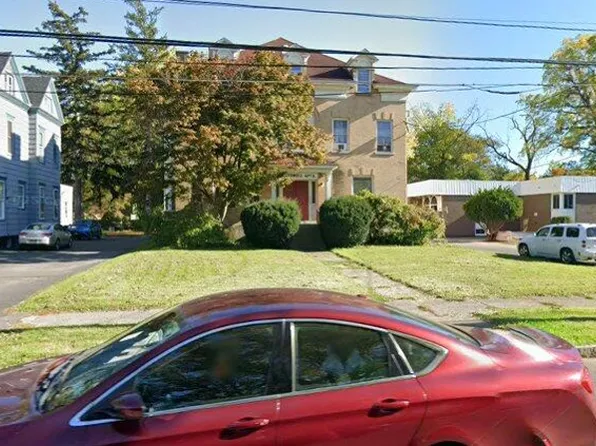 653 W Onondaga St APT 1, Syracuse, NY 13204