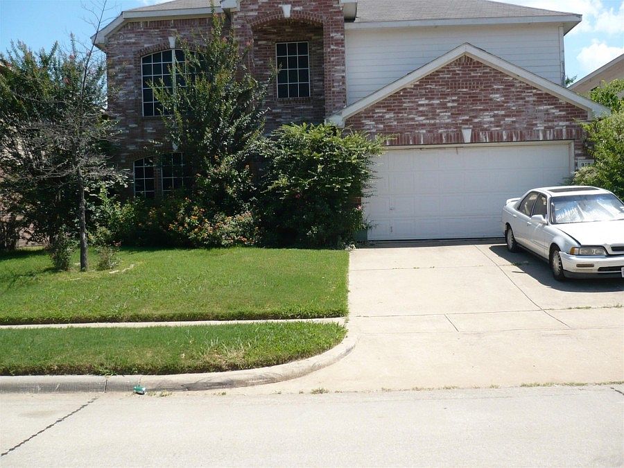 1st image of 918 Cattail Dr