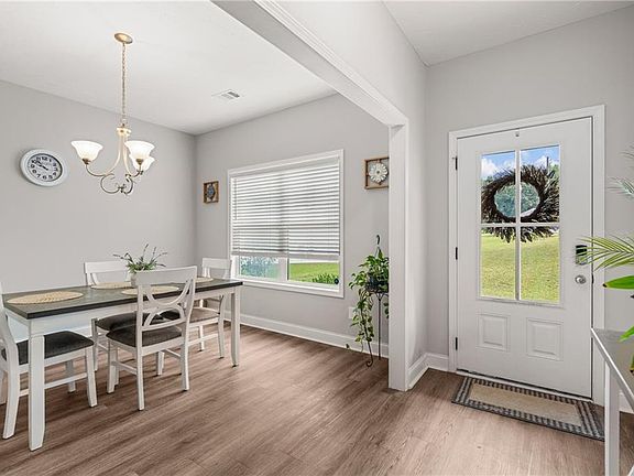 4th image of 903 Lee Road 2087