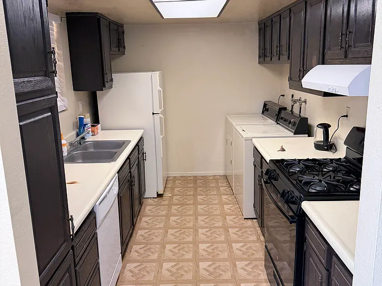 4640 Koval Ln #51D — Photo 18
