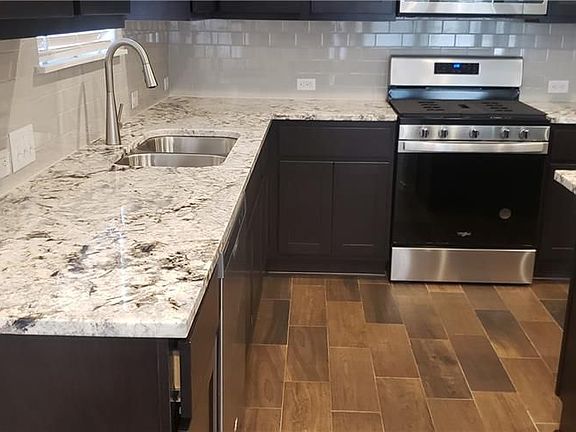 5th image of 425 Blue Oak Blvd