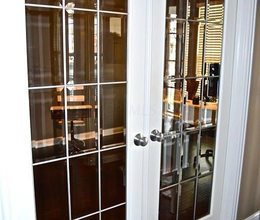 5th image of 4665 Tayport Ave