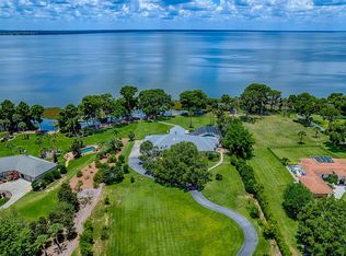 11226 Lane Park Rd, Tavares, FL 32778