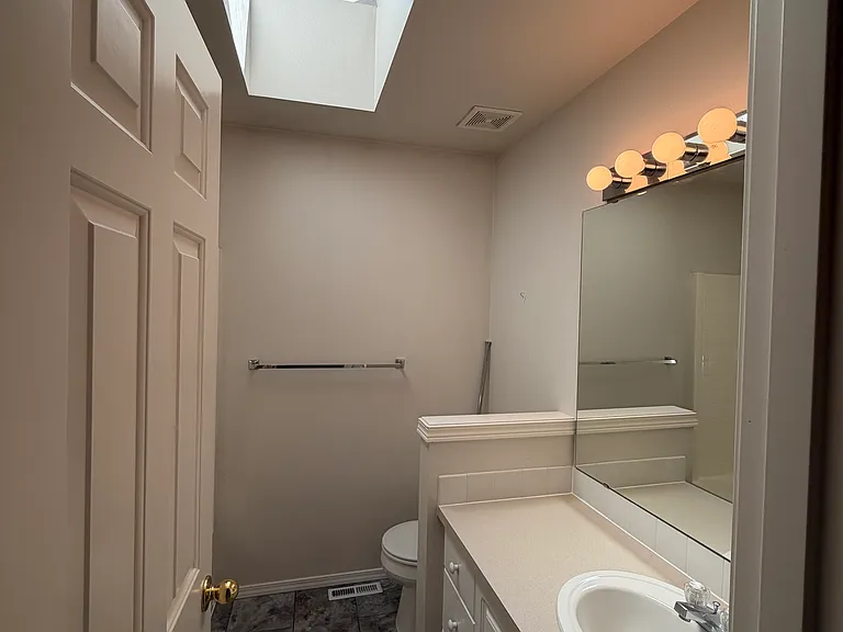 4604 160th Pl SW — Photo 19