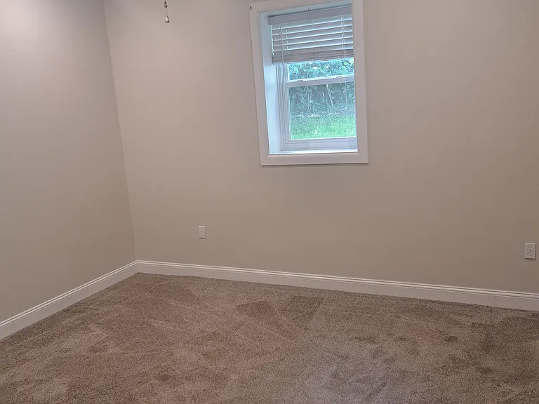 504 Roosevelt St — Photo 10