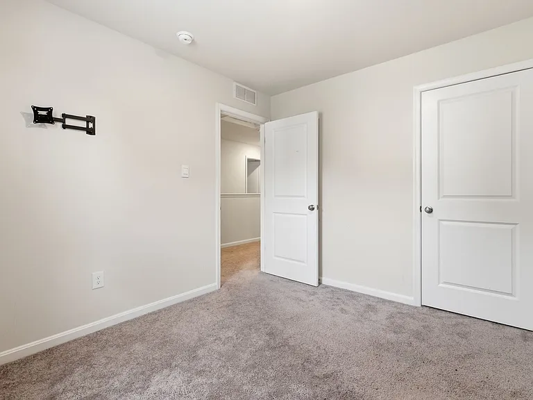 3605 Roselawn Ter — Photo 14