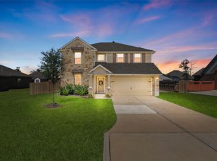 12242 N Chestnut Hills Dr, Conroe, TX 77303