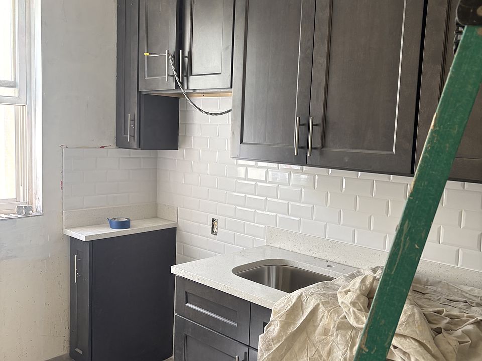 2nd image of 1935 60th St #2