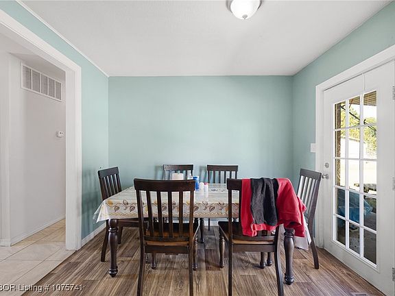 4th image of 1110 N 25th St
