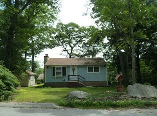 72 Hewitt Rd, Hewitt, NJ 07421