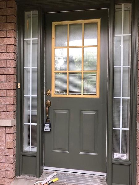 Mississauga House for rent - 3 Bedrooms in Mississauga