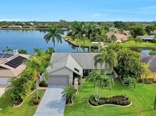 3621 SW 5th Pl, Cape Coral, FL 33914