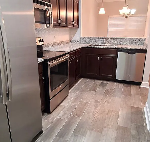 5179 NW 22nd St — Photo 3