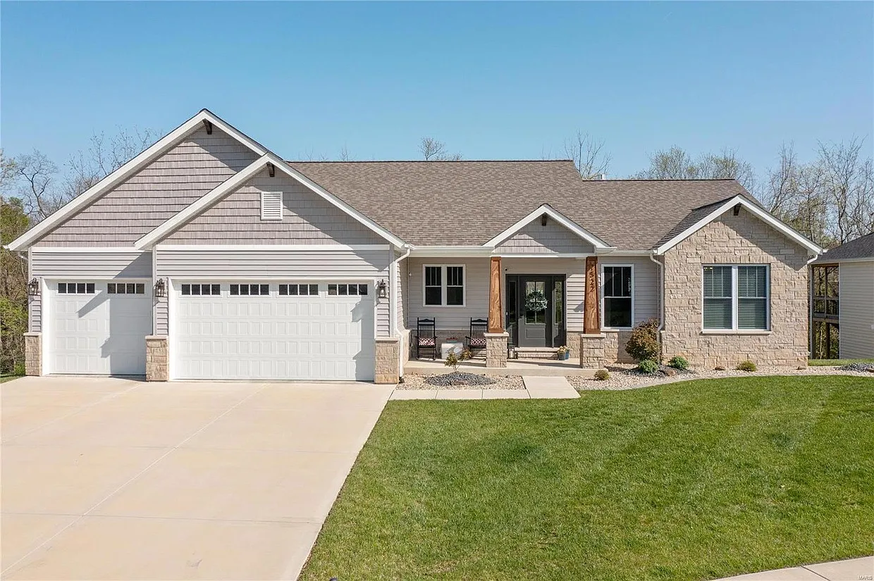 1522 Sagaponak Ln photo 1