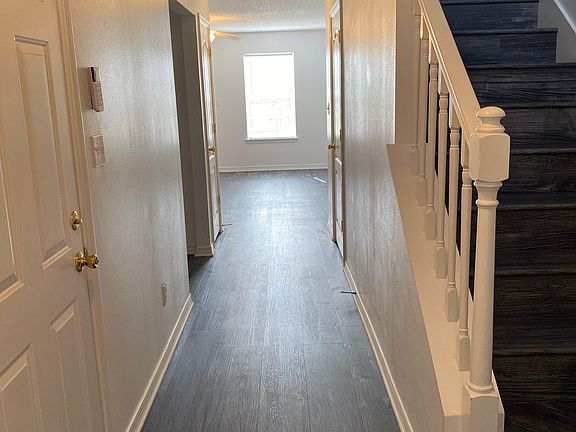 3rd image of 110 Jonquil Ave #A
