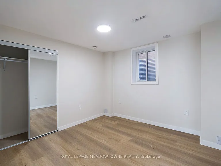 1410 Wellwood Ter #BASEMENT — Photo 26