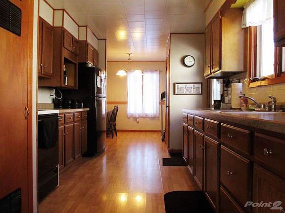 Englund Kitchen 2