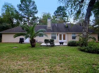 11585 S Ridgeway Dr, Willis, TX 77318