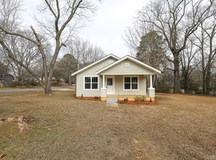 301 NE 3rd St, Bryant, AR 72022