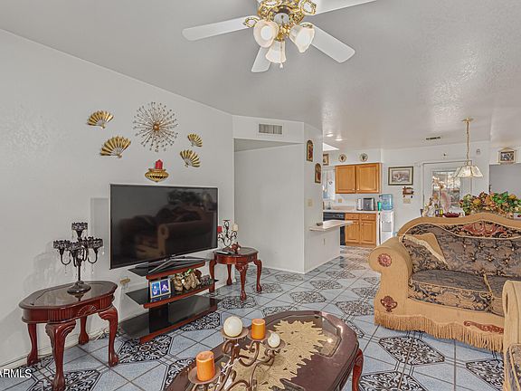5th image of 2817 W MARSHALL Avenue