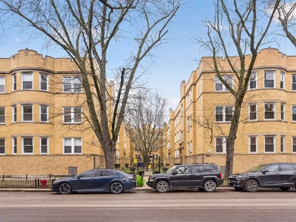 (undisclosed Address), Chicago, IL 60626