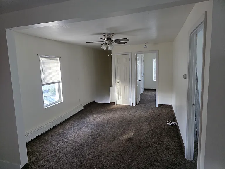 75-77 Chestnut St #75 — Photo 2