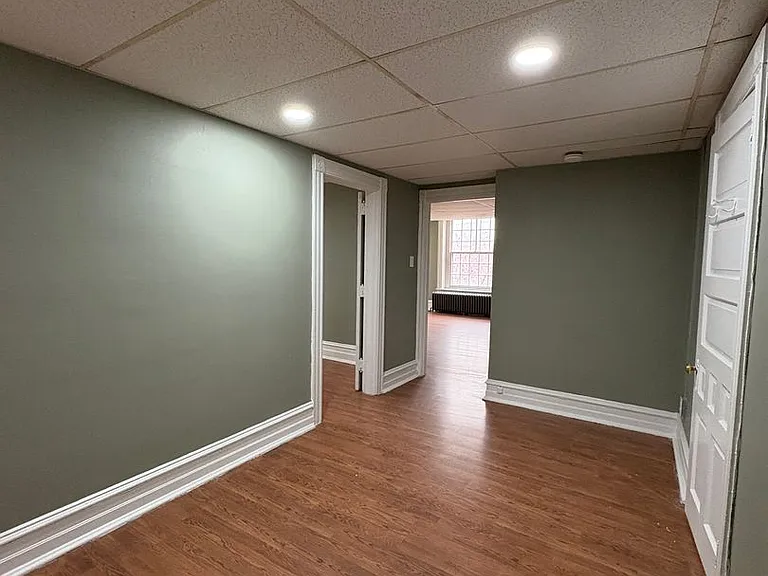1003 N Charlotte St — Photo 3