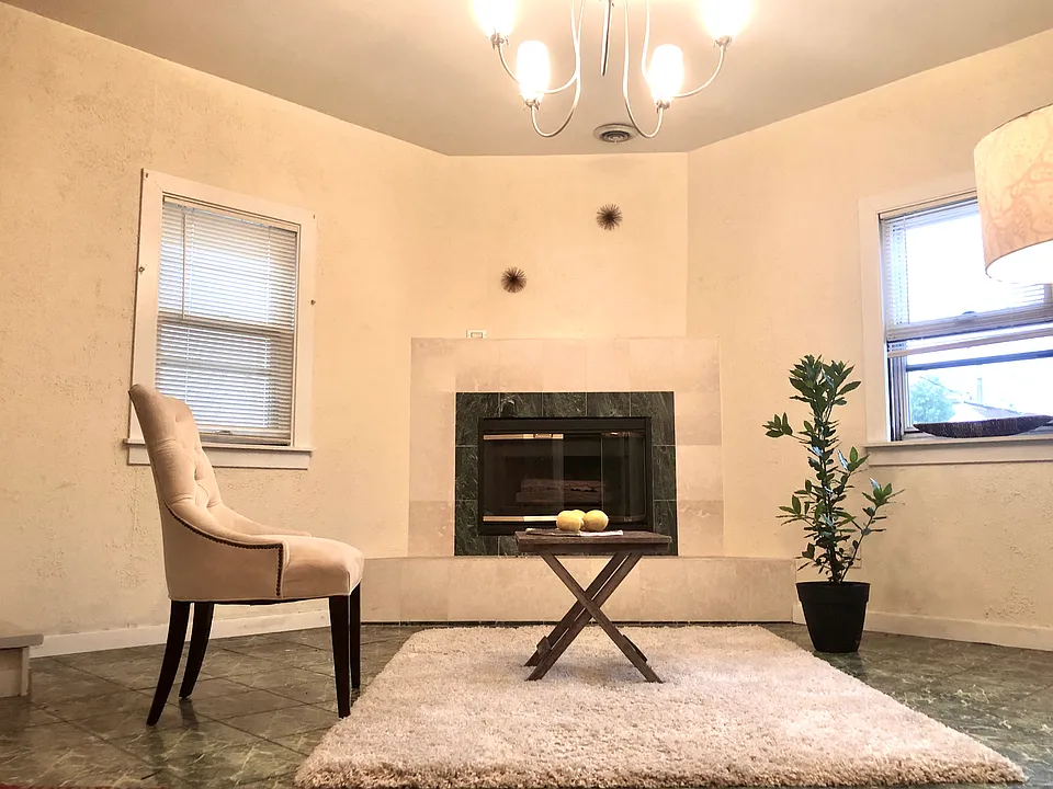 Large primary bedroom / or wonderful family room