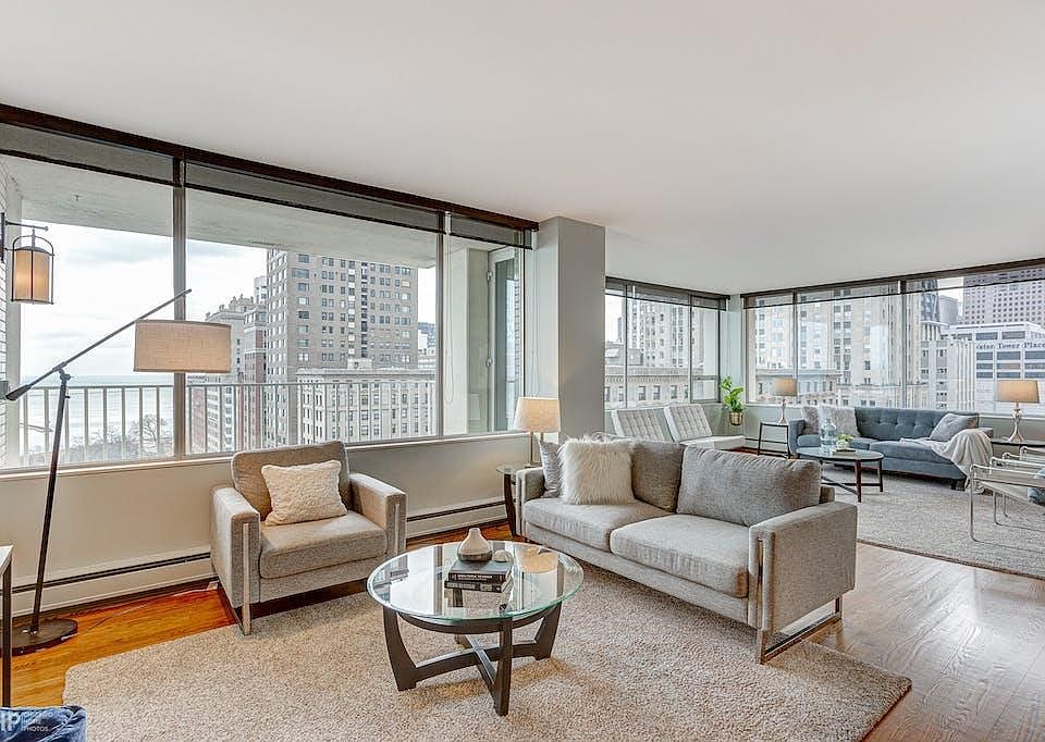 130 E Oak St Chicago, IL, 60611 - Apartments for Rent | Zillow