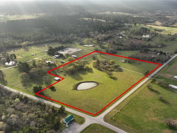 20136 Moriarty Rd, Richards, TX 77873