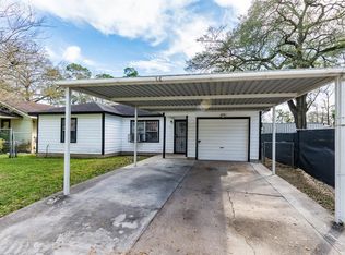 8110 Woodlyn Rd, Houston, TX 77028