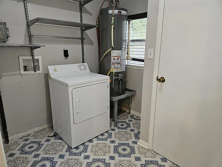 109 Sunnyview Ave — Photo 7