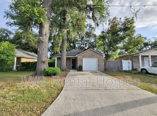 8211 Firetower Rd, Jacksonville, FL 32210
