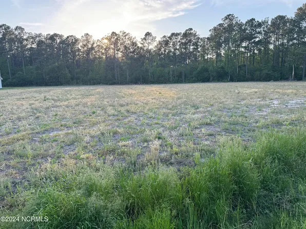 6540 Neuse Road, Grantsboro, NC 28529