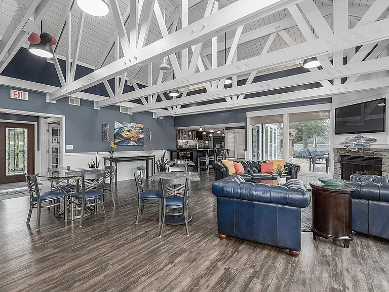 Harpers Point Apartments* — Photo 37