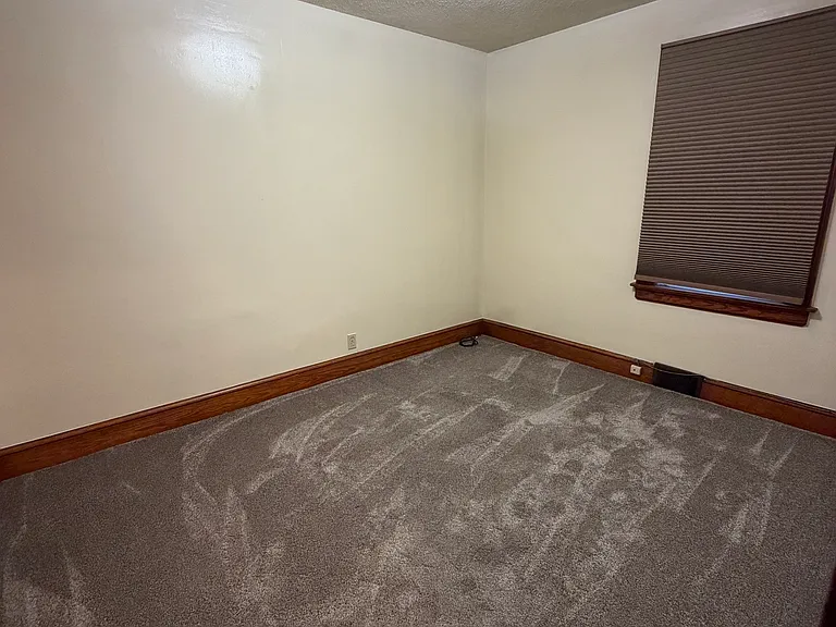 70 Wooster Ave — Photo 10