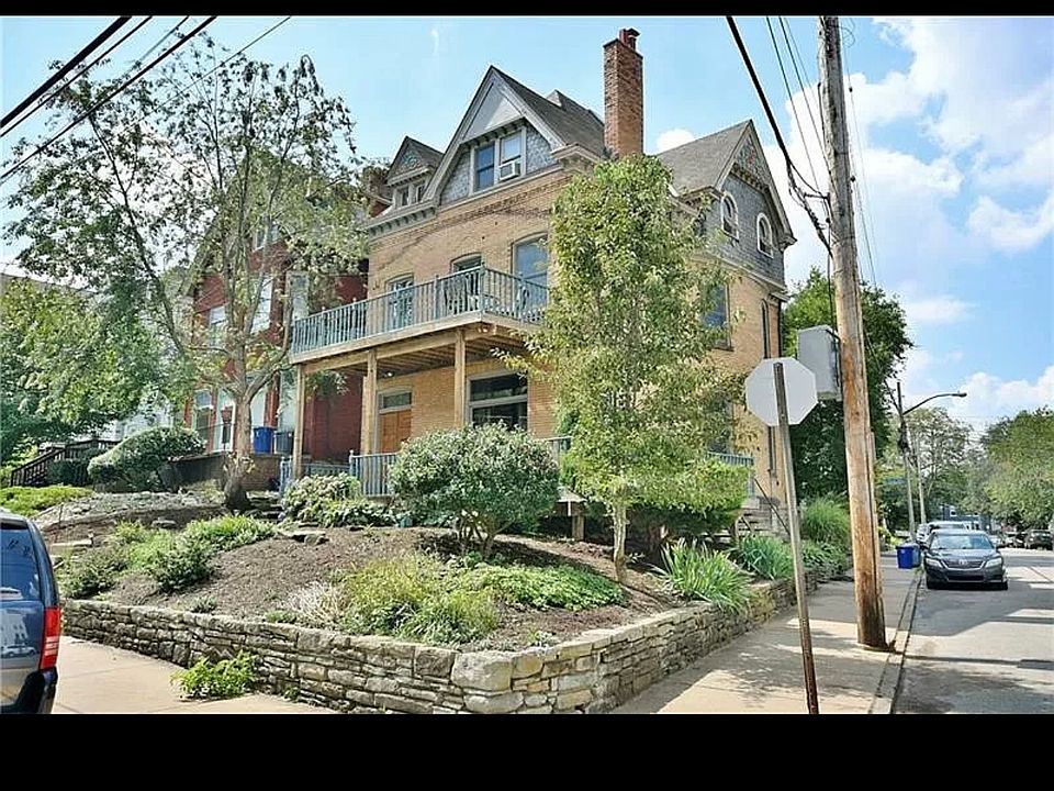 1st image of 628 College St APT 2