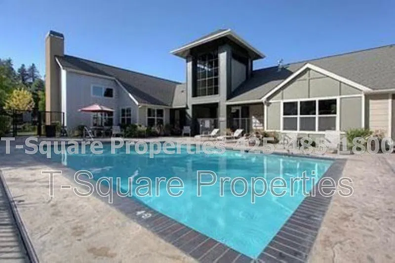 2 bed, 2.0 bath, 1100 sqft, $2,450 — Photo 3